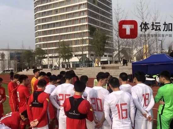 尤文为阿图尔估价2000万欧，考虑到他的年薪，他的下一站可能会是富有的英超联赛或者沙特联赛。